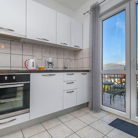 Apartment Mara 特罗吉尔 外观 照片