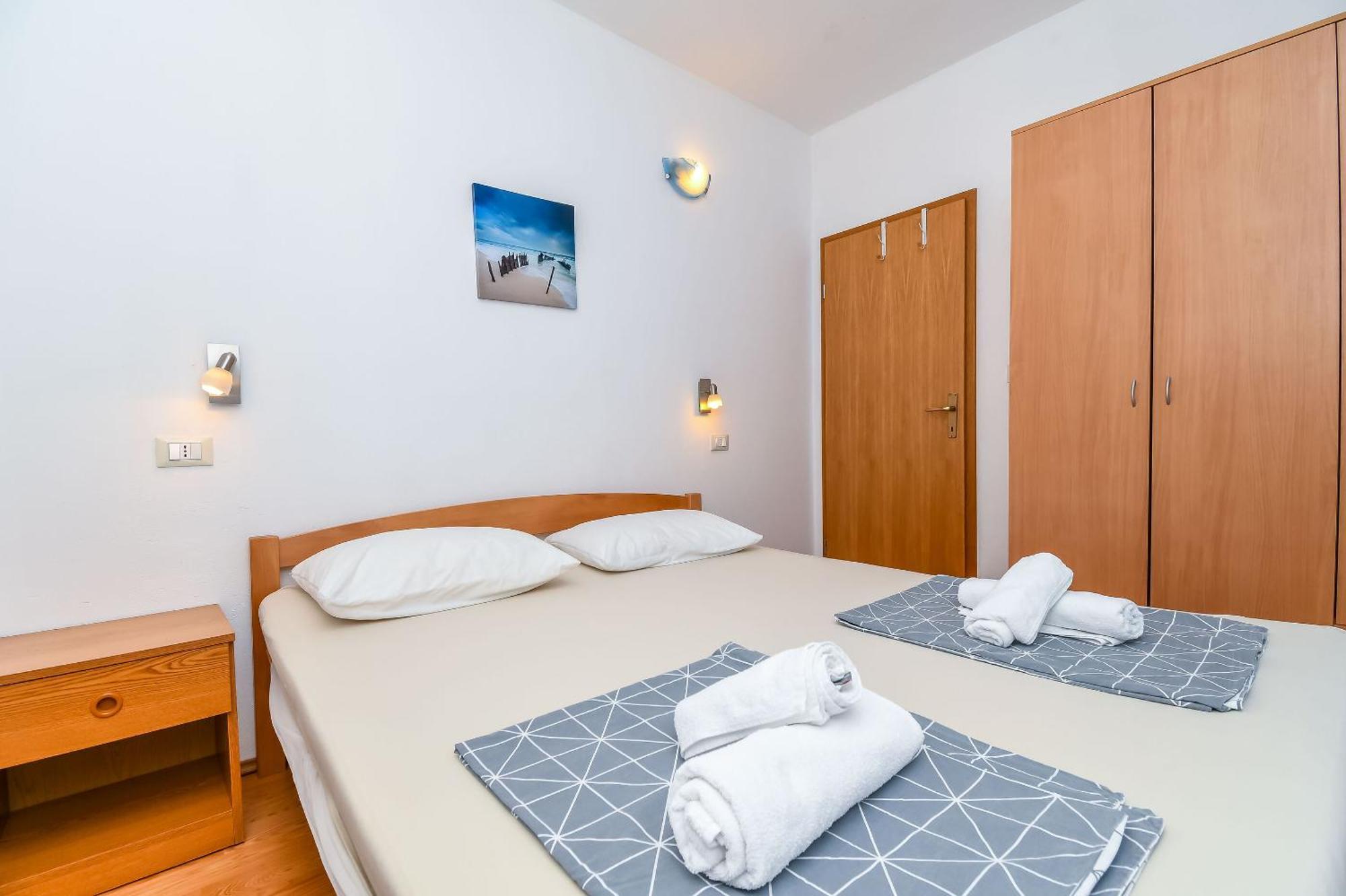 Apartment Mara 特罗吉尔 外观 照片