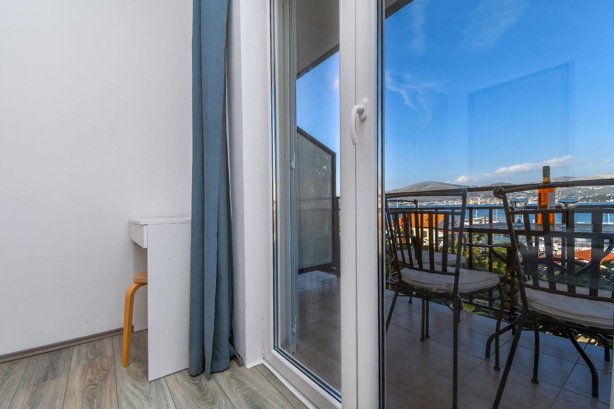 Apartment Mara 特罗吉尔 外观 照片