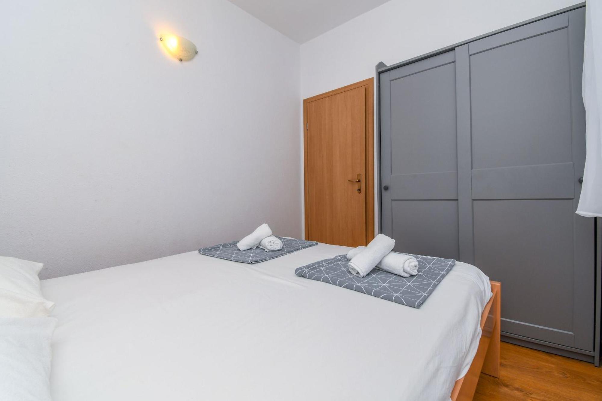 Apartment Mara 特罗吉尔 外观 照片